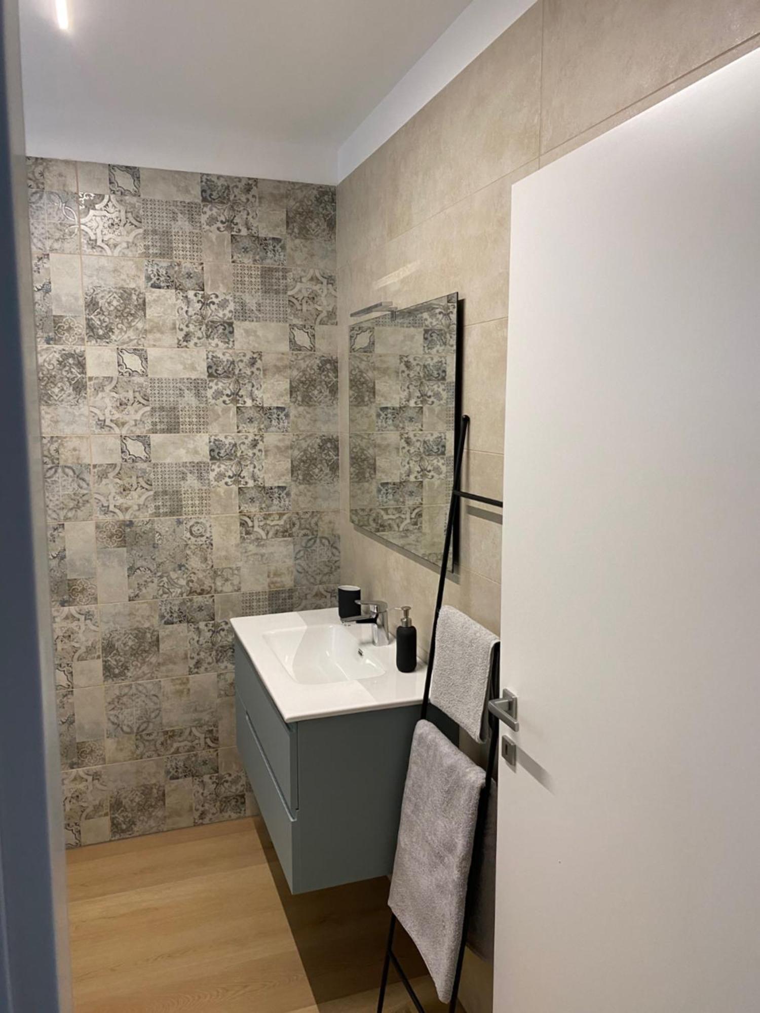 Lotus Garda Bed & Breakfast Riva del Garda Dış mekan fotoğraf