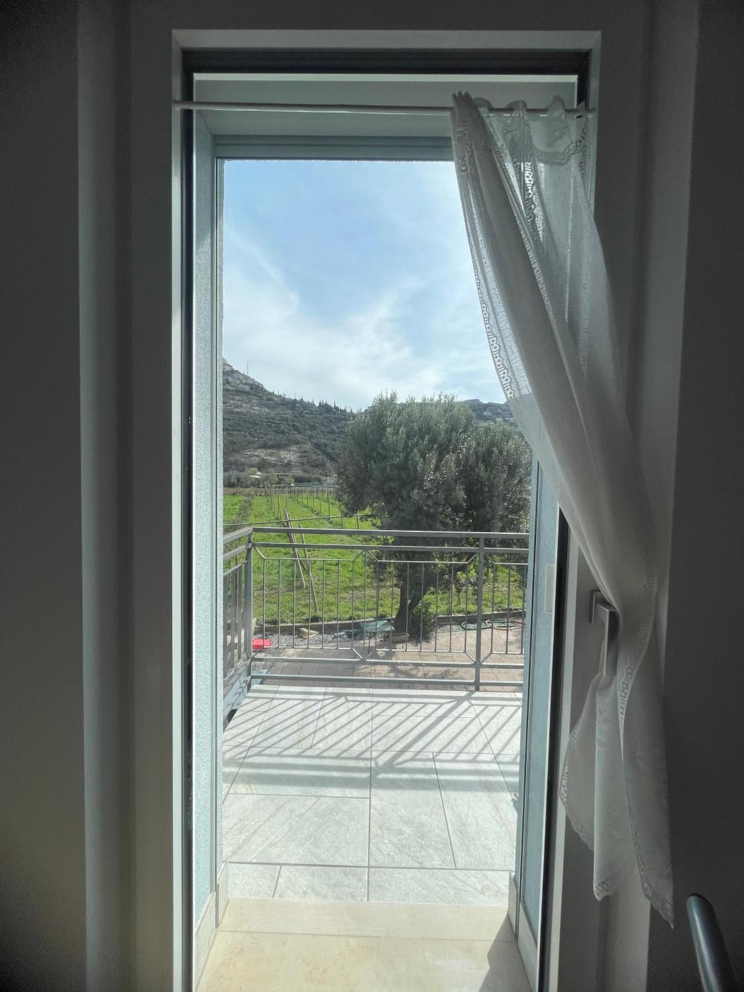 Lotus Garda Bed & Breakfast Riva del Garda Dış mekan fotoğraf